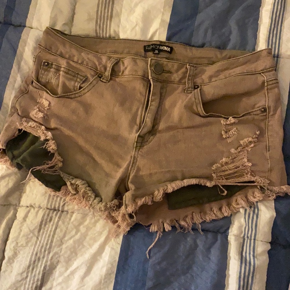 Fashion nova green pants